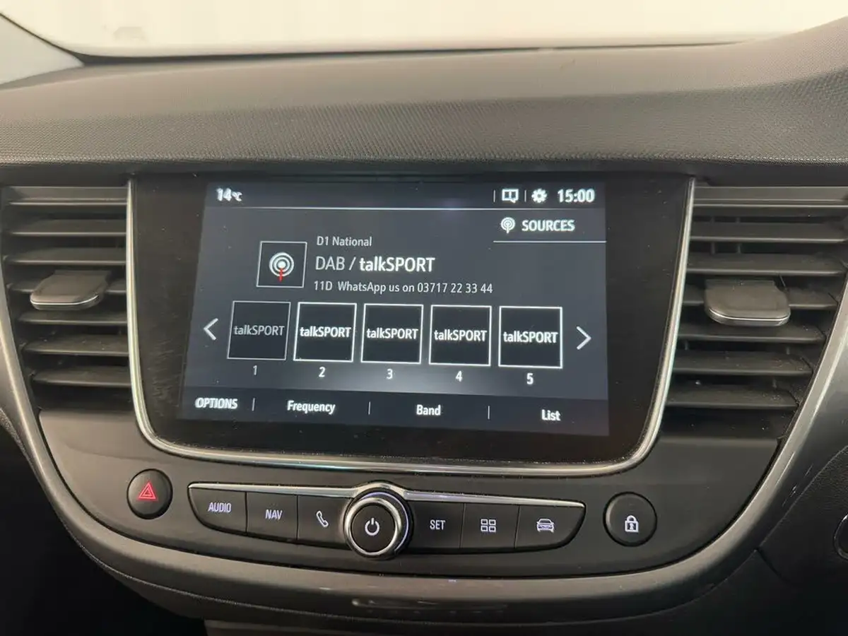 2022-vauxhall-crossland-15-ultimate-120ps-auto-big-34