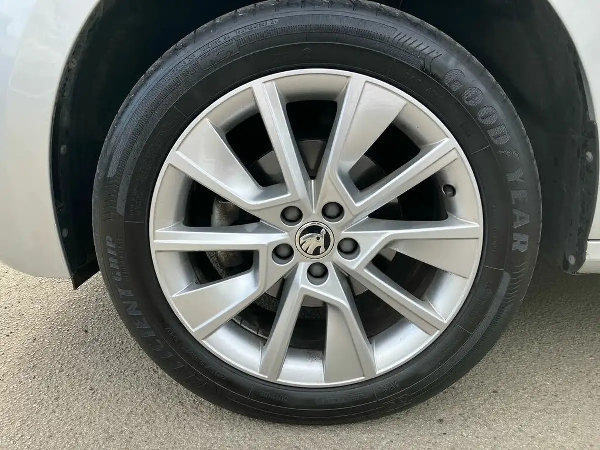 2023-skoda-kamiq-10-tsi-se-109ps-big-27