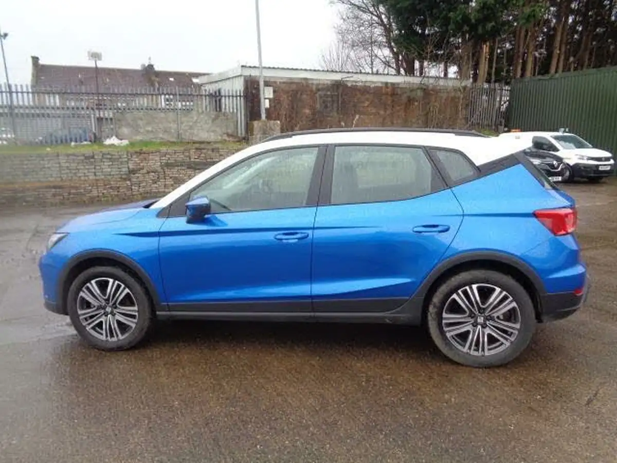 2022-seat-arona-10-tsi-se-technology-big-5