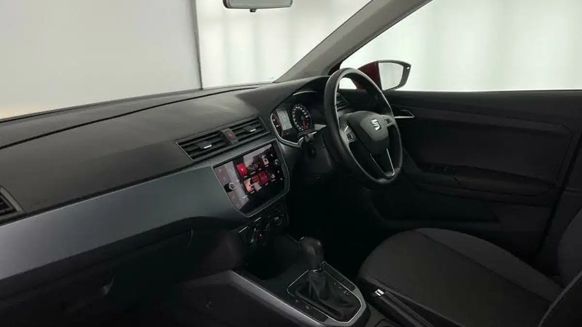 2018-seat-arona-10-tsi-se-technology-115ps-dsg-big-1