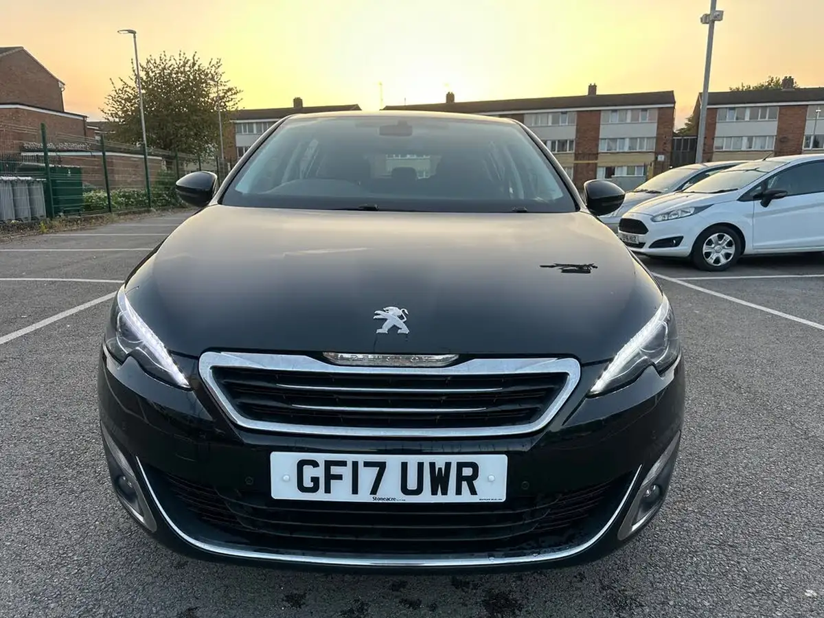 2017-peugeot-308-16-bluehdi-allure-big-2