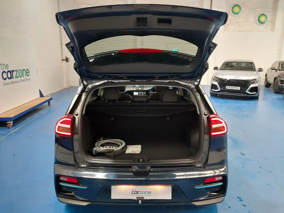 2020-kia-e-niro-ev-4-big-4