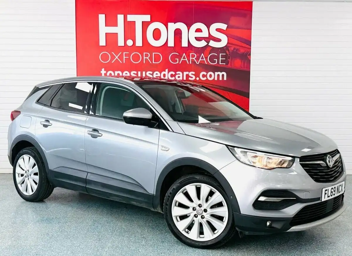 2019-vauxhall-grandland-x-12-elite-nav-big-0