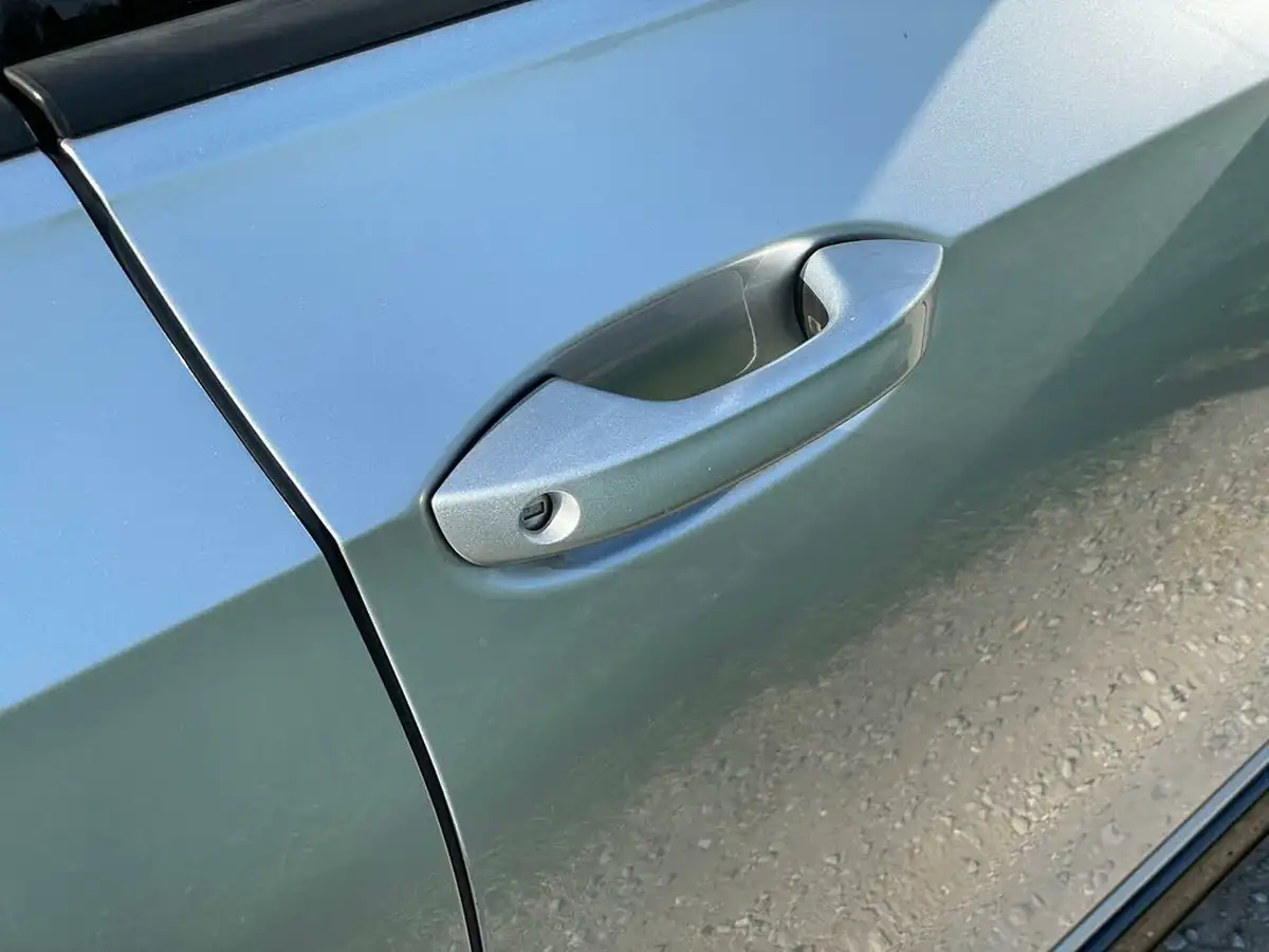 2021-volkswagen-golf-big-12