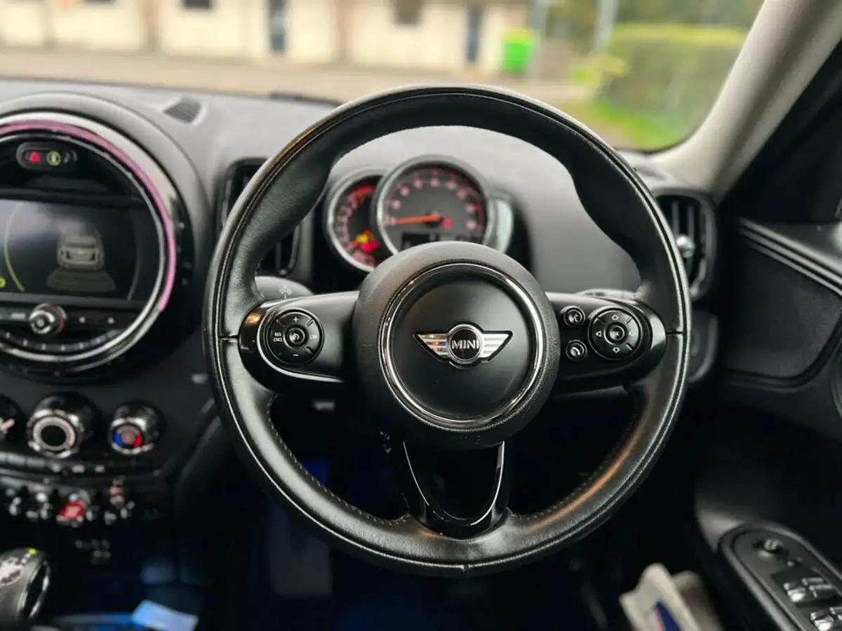 2017-mini-countryman-15-cooper-ss-auto-big-32