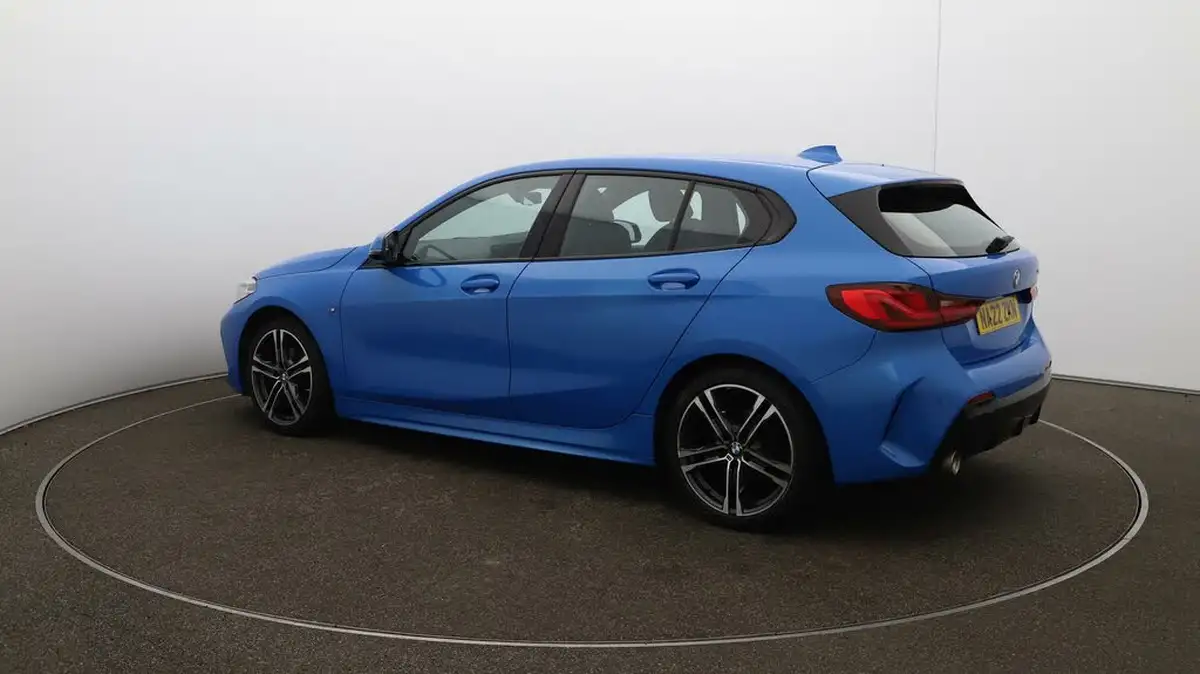 2022-bmw-1-series-15-118i-m-sport-lcp-dct-big-27