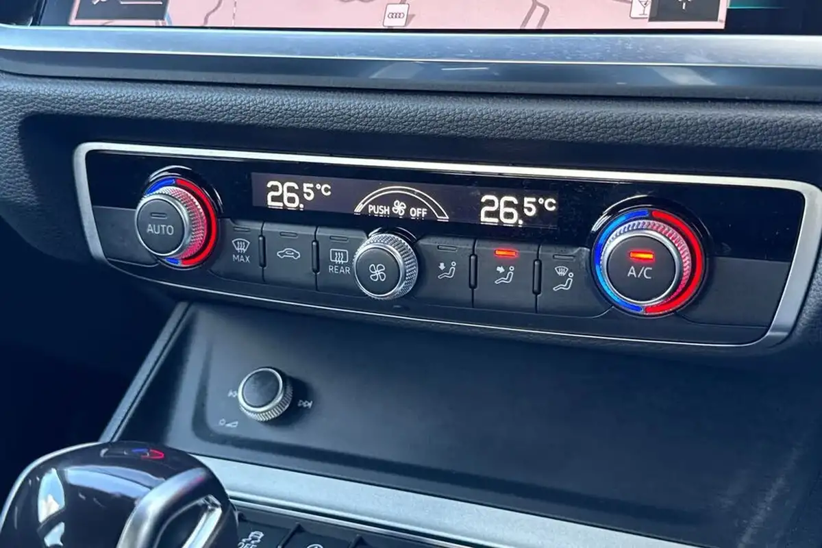2022-audi-q3-15-35-tfsi-technik-cod-s-tronic-big-21