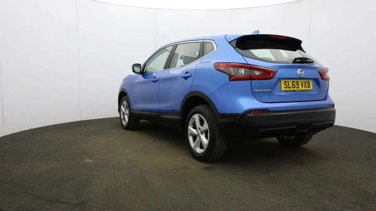 2019-nissan-qashqai-15dci-acenta-premium-17in-alloys-dct-big-35