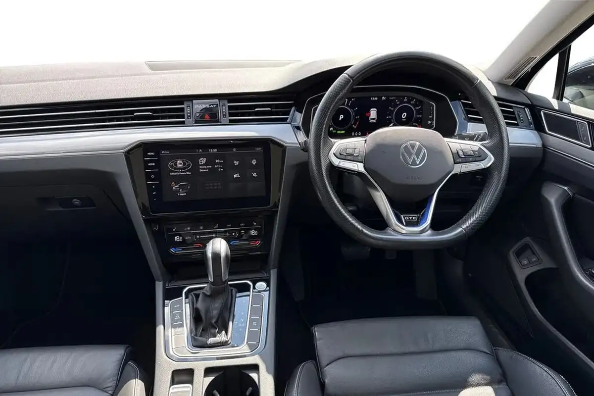 2022-volkswagen-passat-14-tsi-gte-advance-estate-5d-big-17
