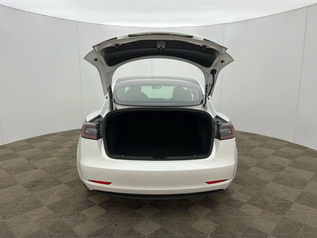 2021-tesla-model-3-e-long-range-4x4-big-4