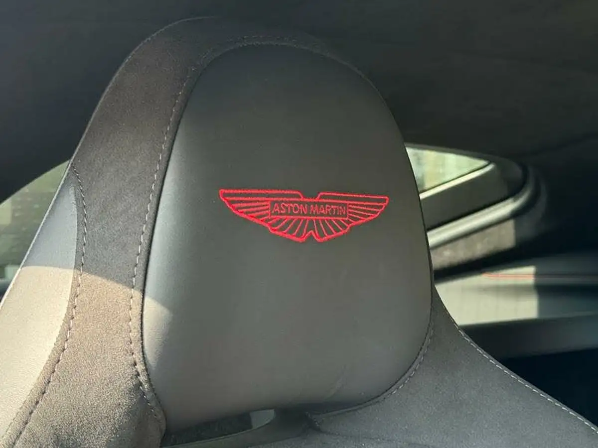 2024-aston-martin-vantage-big-3