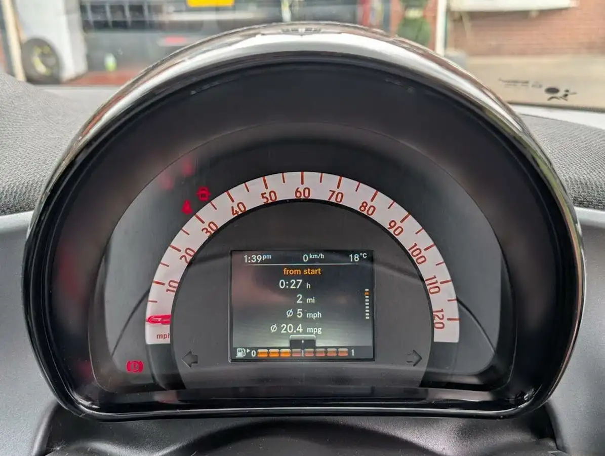 2017-smart-forfour-09-prime-90bhp-premium-plusss-big-28