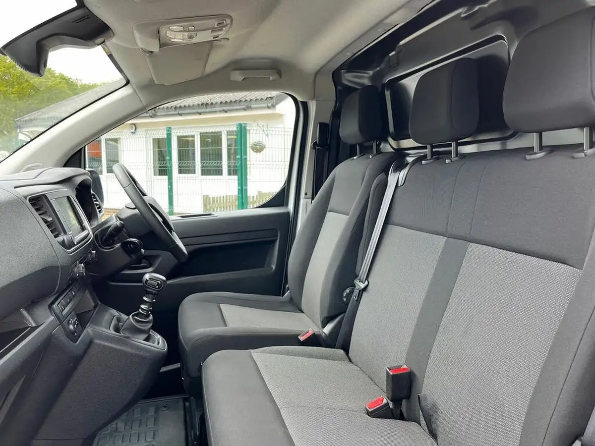 2024-vauxhall-vivaro-15td-2900-l2h1-prime-big-7