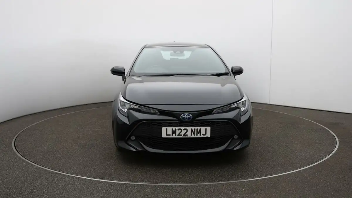 2022-toyota-corolla-18-vvt-i-icon-120bhp-trk-hatchback-5d-big-1