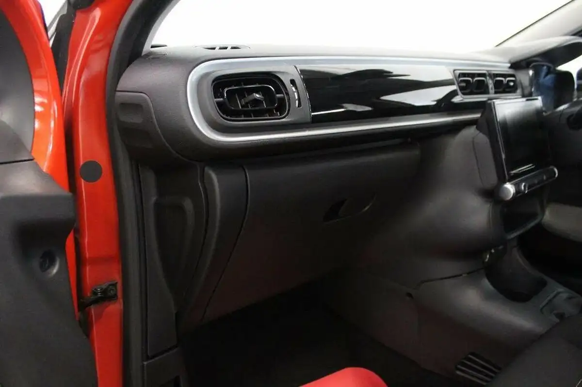 2017-citroen-c3-12-puretech-feel-82ps-big-22