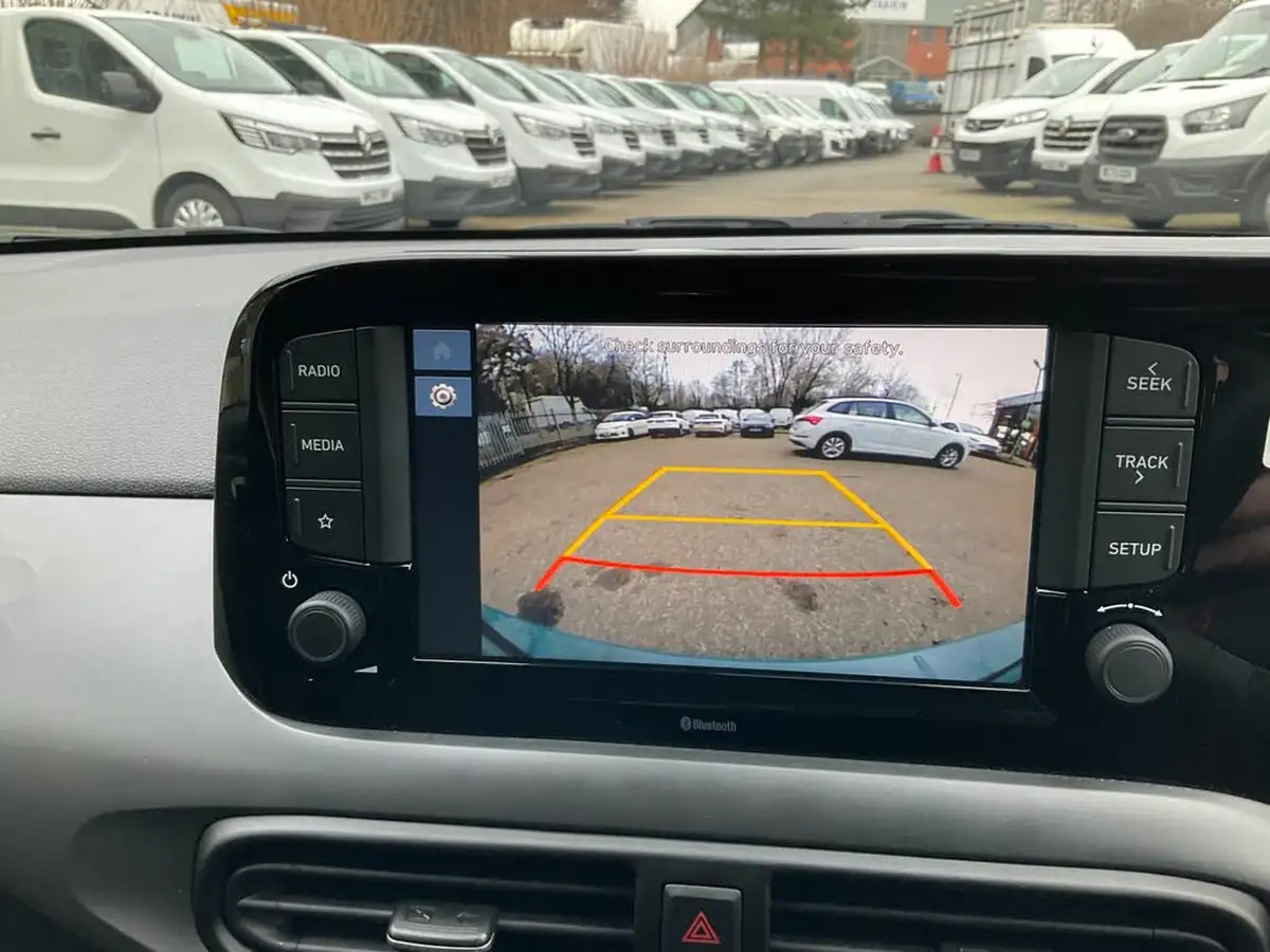 2023-hyundai-i10-10-t-gdi-n-line-big-16