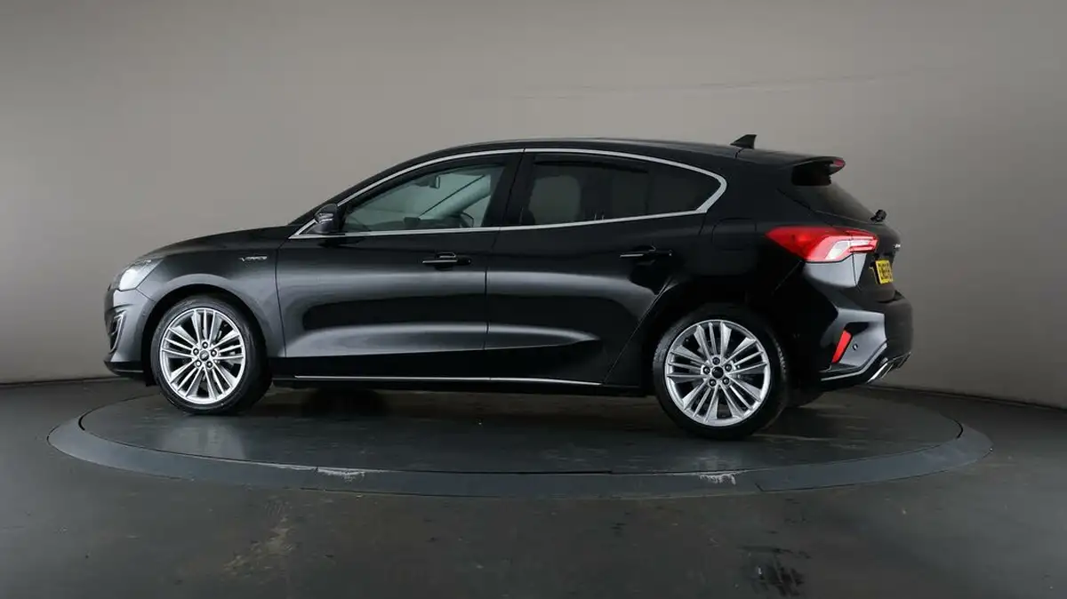 2020-ford-focus-15-vignale-hatchback-big-67