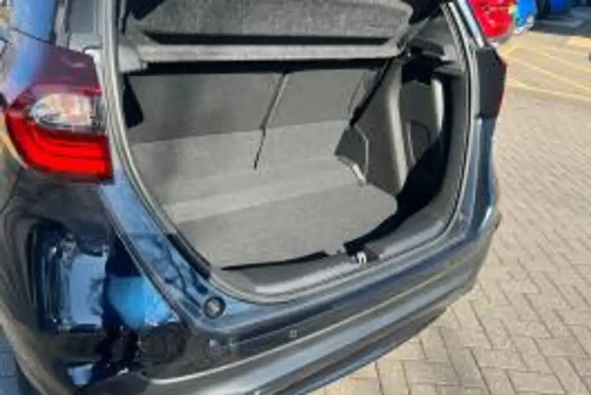 2024-honda-jazz-15-i-mmd-advance-big-30