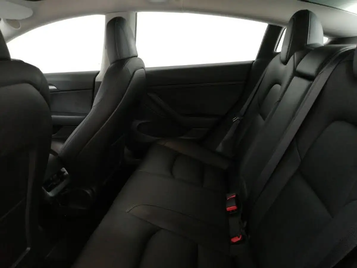 2021-tesla-model-3-e-long-range-4x4-big-5