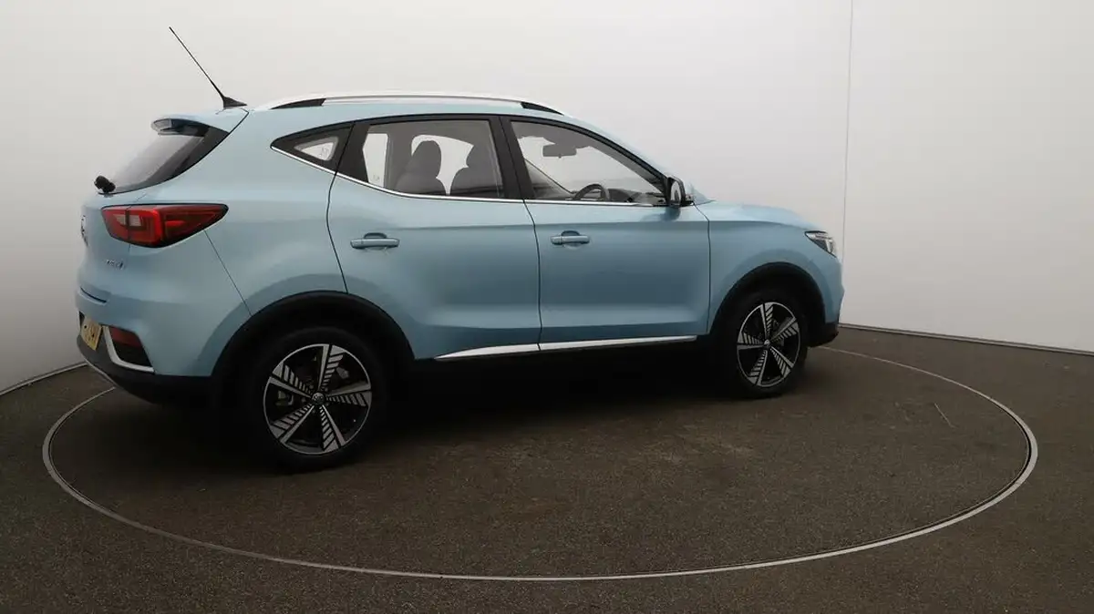 2021-mg-zs-suv-e-exclusive-ev-big-46