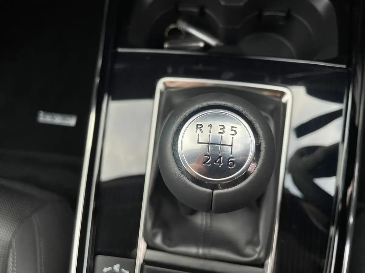 2025-mazda-cx-30-25-e-skyactiv-g-exclusive-line-big-18