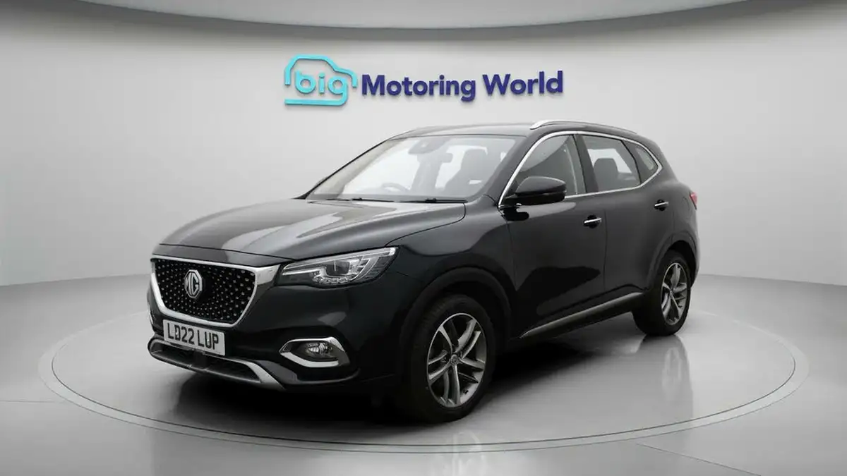 2022-mg-hs-15t-gdi-exclusive-162ps-big-3
