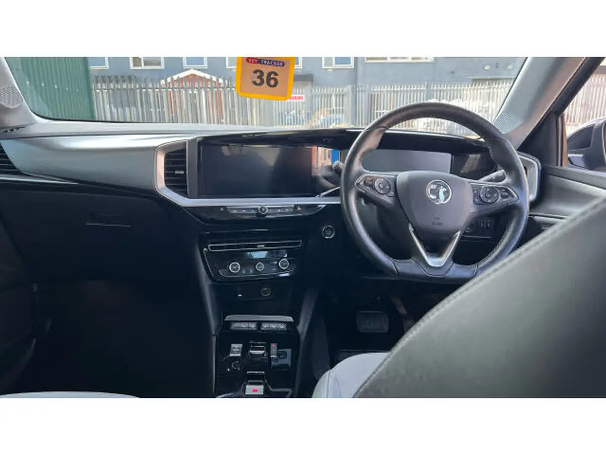 2021-vauxhall-mokka-e-elite-premium-big-9