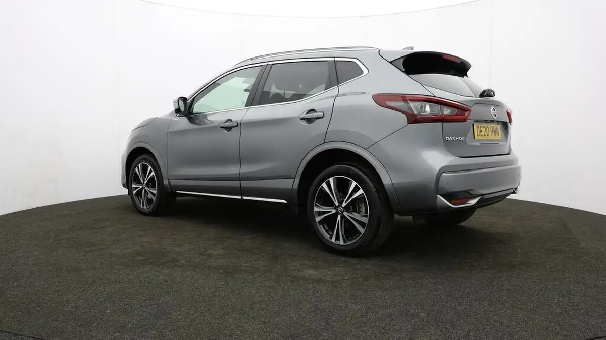 2020-nissan-qashqai-13-dig-t-tekna-160ps-19in-alloys-dct-big-68