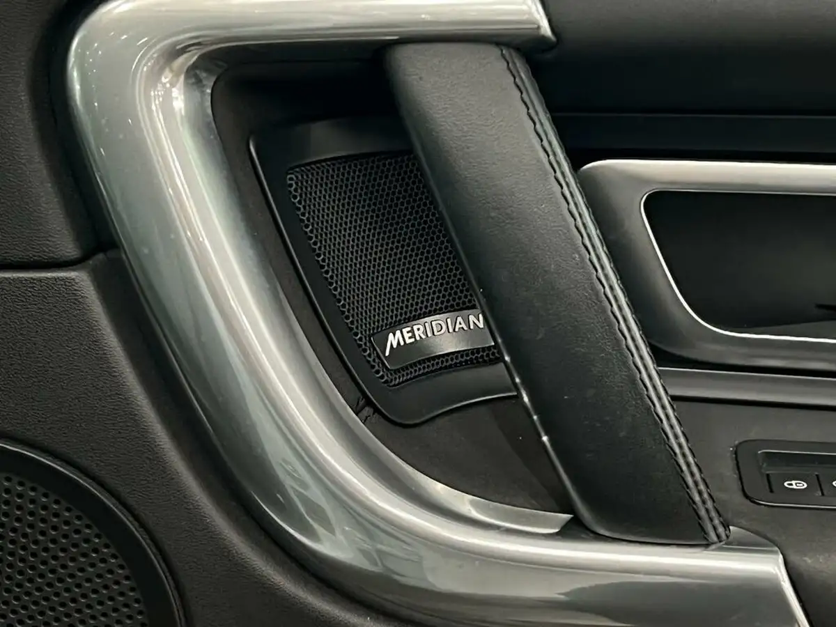 2019-land-rover-discovery-sport-20td4-landmark-big-28