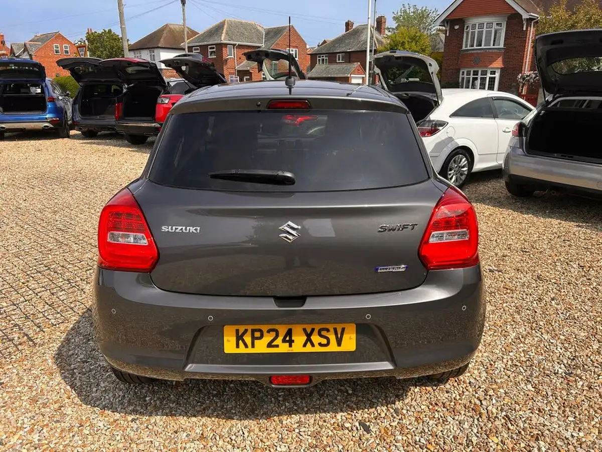 2024-suzuki-swift-12-dualjet-sz5-big-6