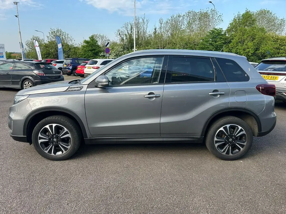 2022-suzuki-vitara-14-boosterjet-sz5-big-3