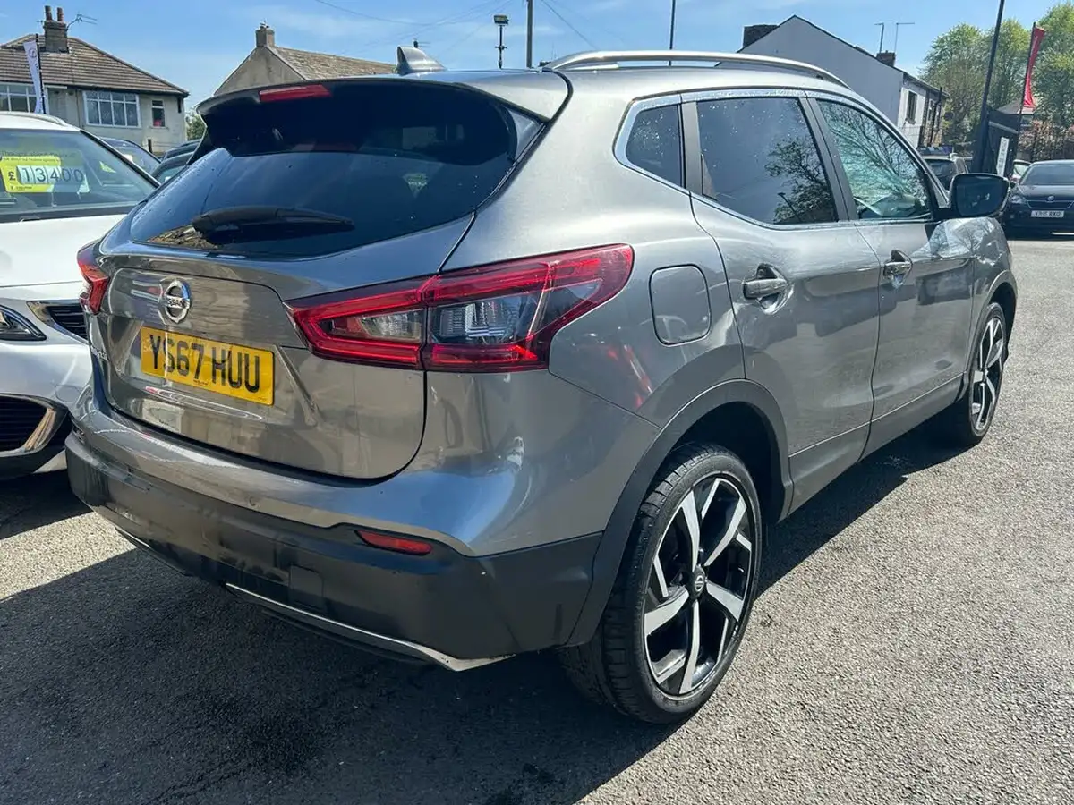 2017-nissan-qashqai-12-dig-t-tekna-big-6