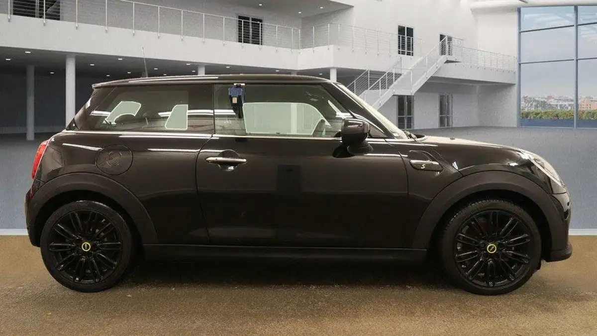 2021-mini-cooper-e-cooper-s-2-big-5