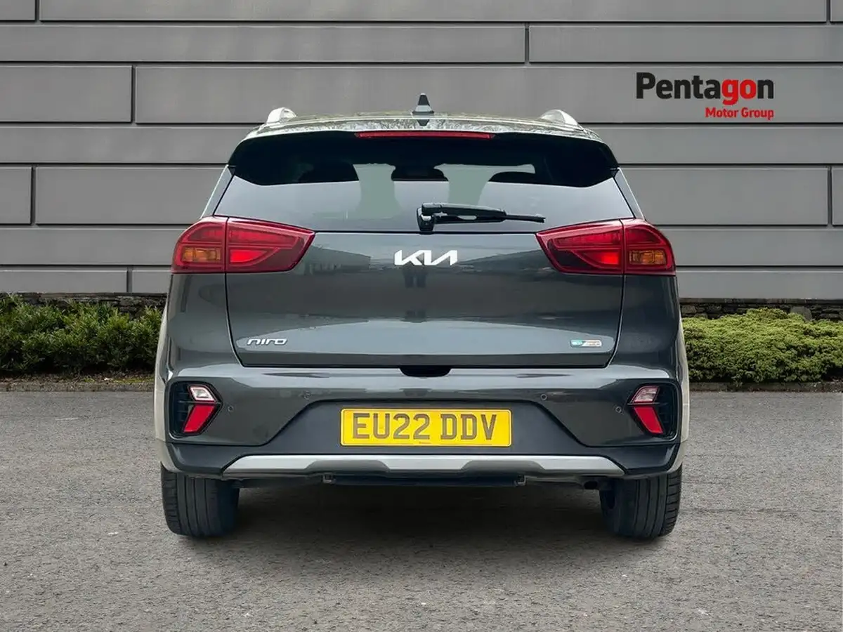 2022-kia-niro-16-gdi-4-139bhp-132kwh-big-13