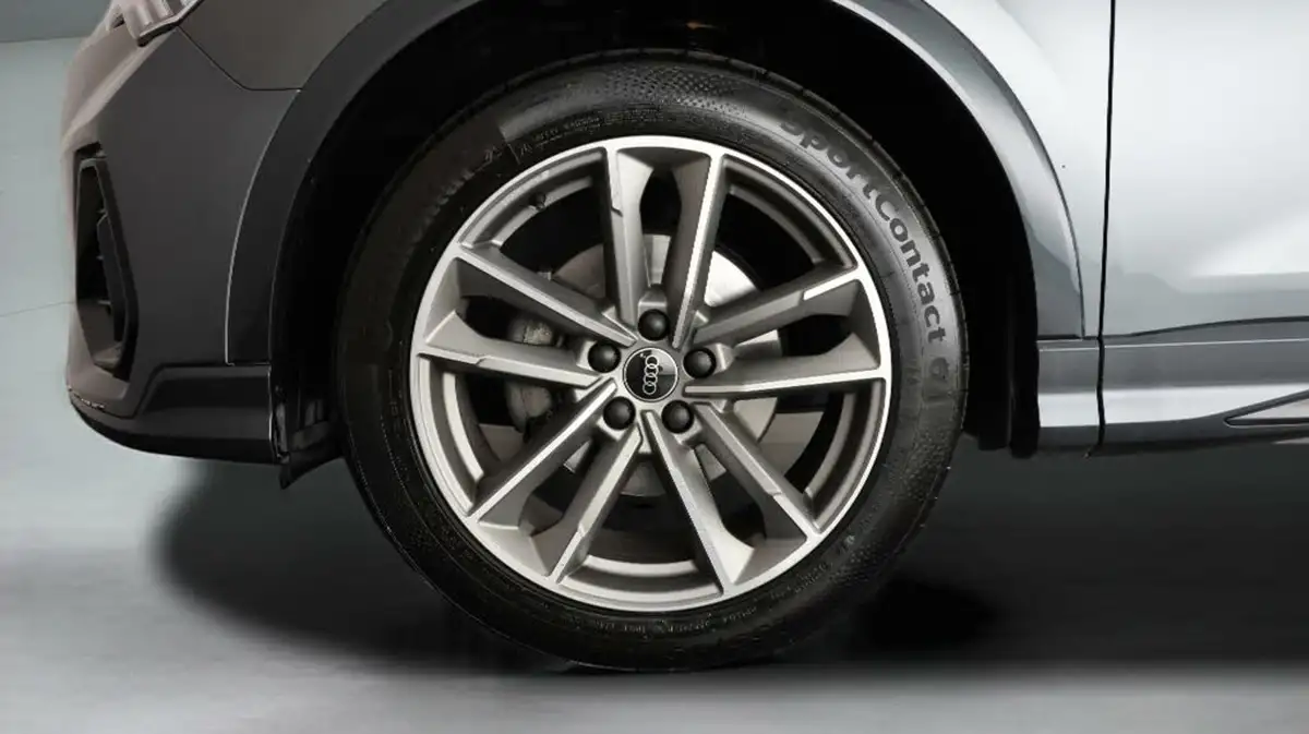 2022-audi-q3-15-35-tfsi-black-edition-codcomfort-sound-pack-station-wagon-big-18