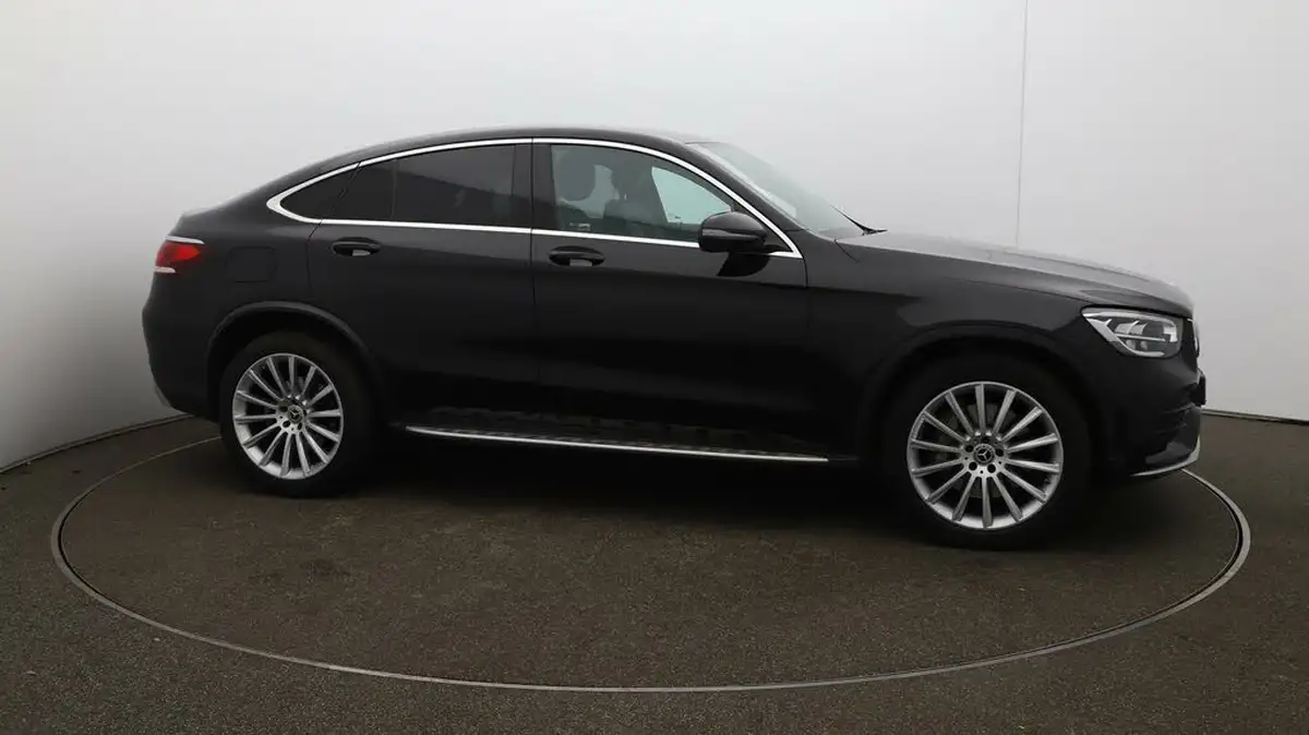 2022-mercedes-benz-glc-class-20d-glc300d-amg-line-premium-244ps-coupe-4d-1950cc-big-41