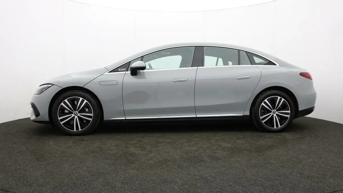 2023-mercedes-benz-eqe-e-eqe-300-sport-edition-big-60