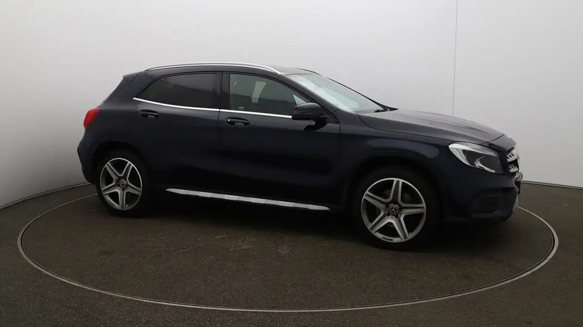 2018-mercedes-benz-gla-class-21d-gla-220d-amg-line-177ps-ss-big-38