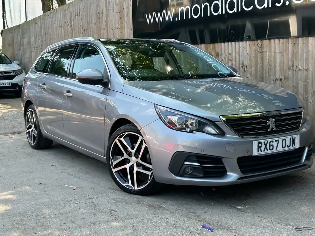 2017-peugeot-308-sw-12-puretech-allure-130bhp-big-7