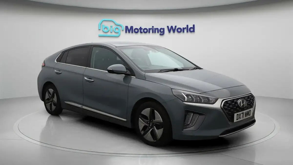 2021-hyundai-ioniq-16-gdi-premium-se-hybrid-big-1