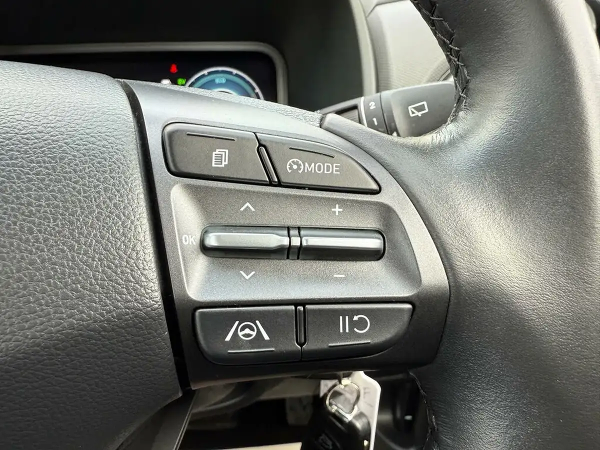 2022-hyundai-kona-16-gdi-se-connect-big-17