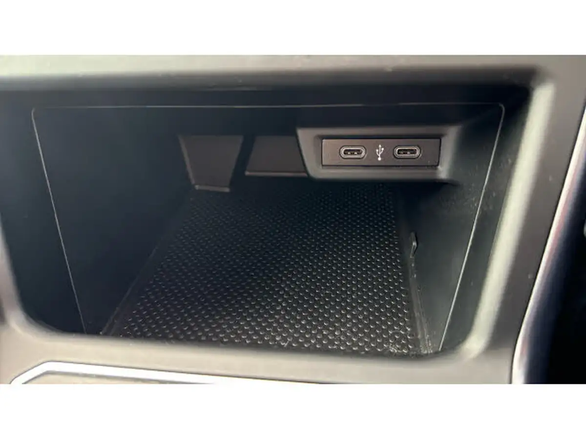 2022-volkswagen-polo-10-tsi-style-big-26