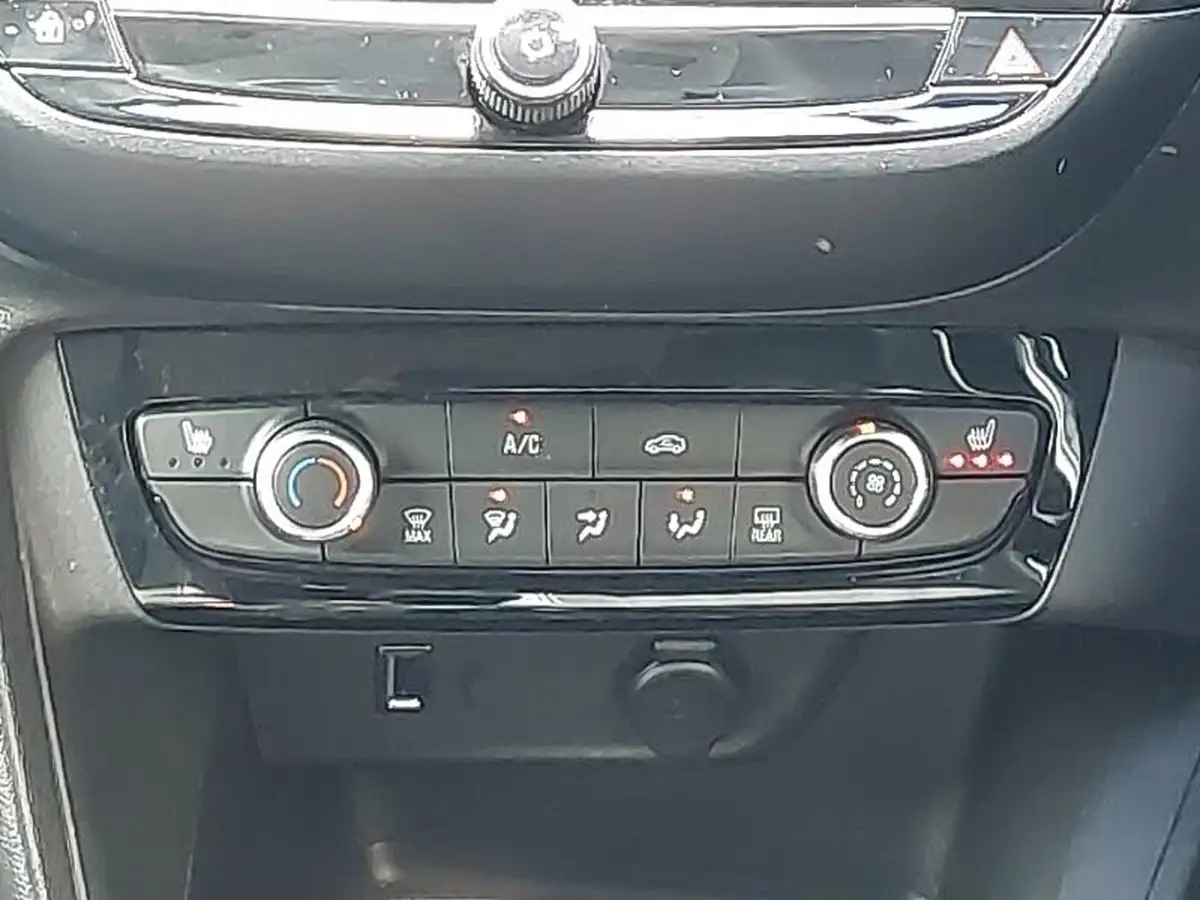 2021-vauxhall-corsa-12i-elite-big-13