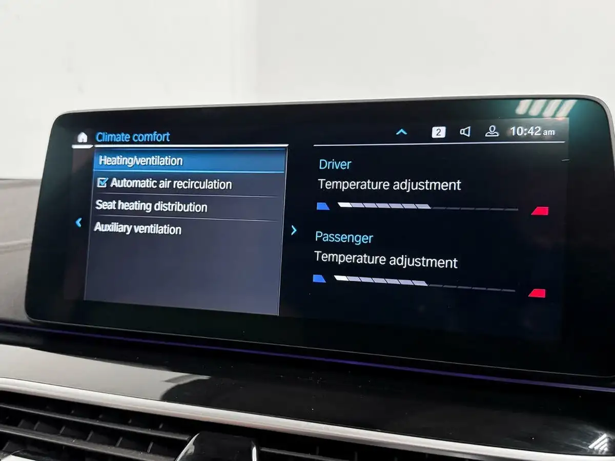 2021-bmw-5-series-20td-520d-m-sport-mht-touring-5d-big-57