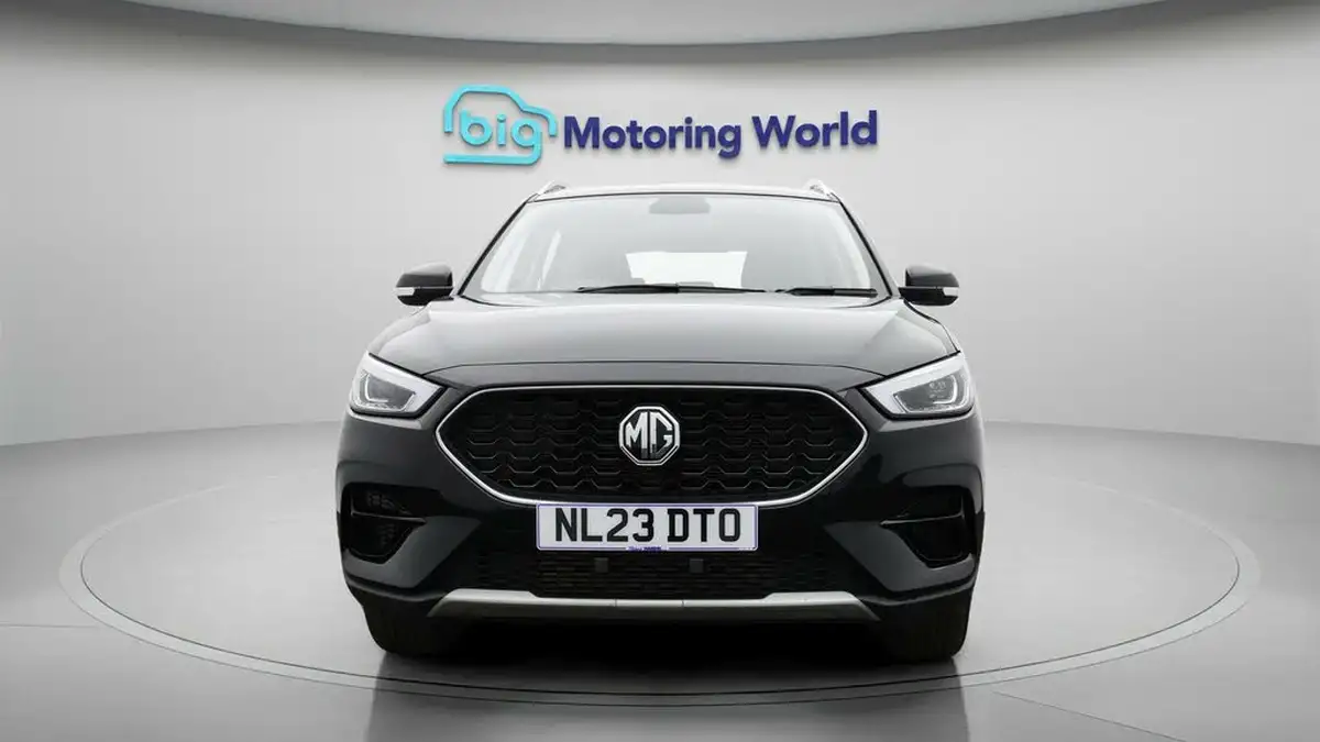 2023-mg-zs-suv-10t-gdi-excite-big-1