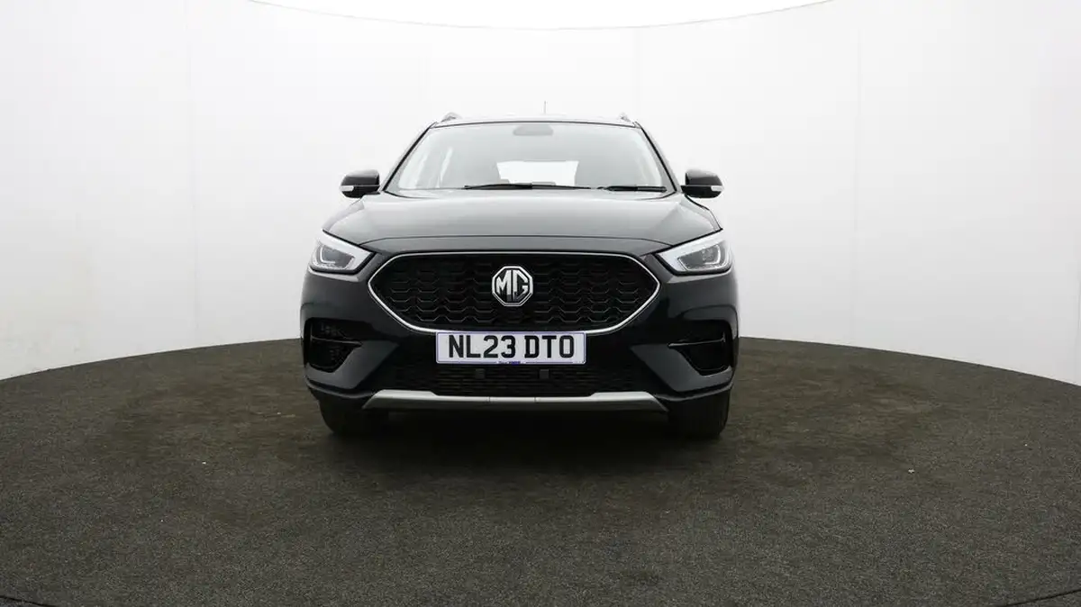 2023-mg-zs-suv-10t-gdi-excite-big-46