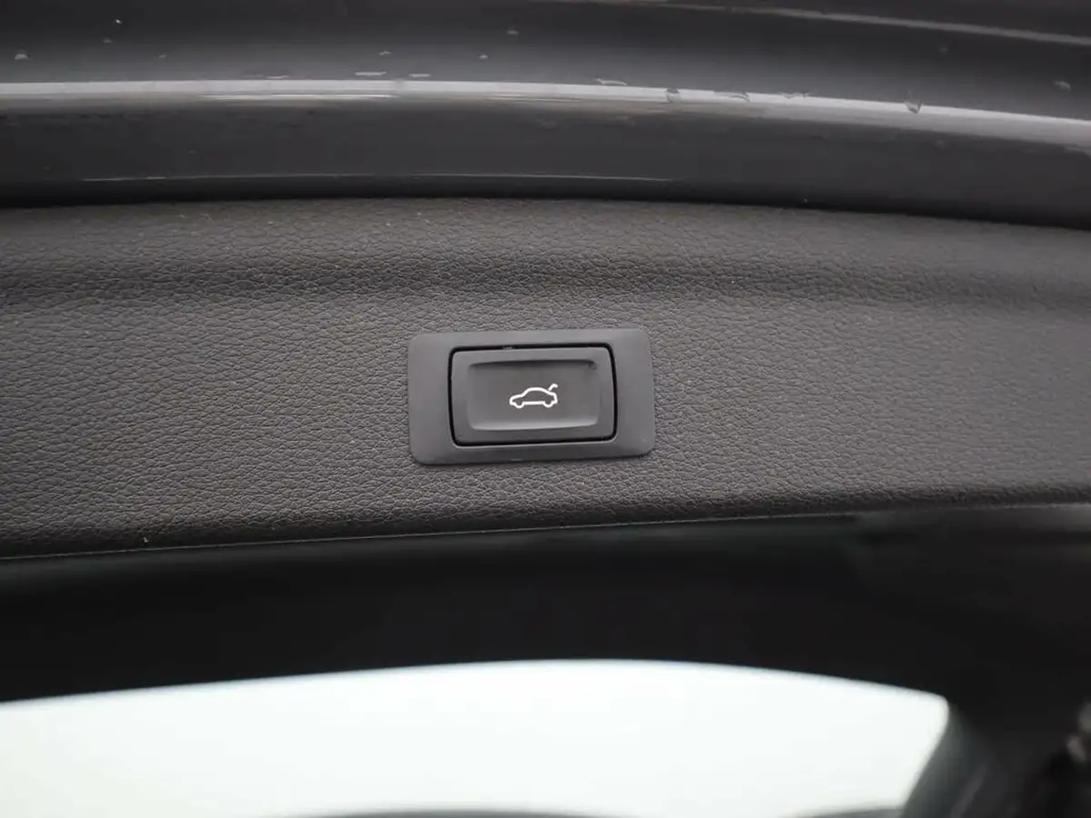 2019-audi-q3-20-35-tdi-sport-station-wagon-quattro-big-7