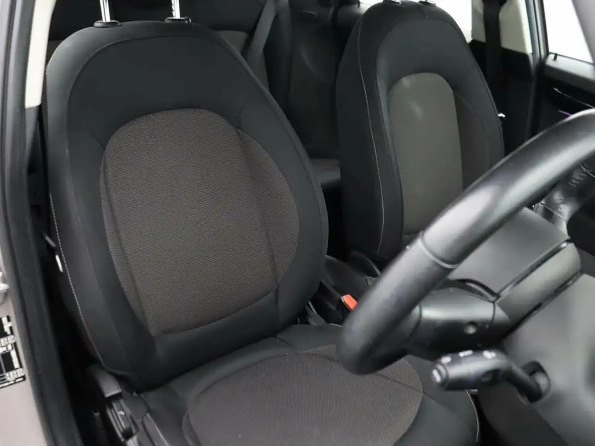 2022-mini-cooper-15-cooper-classic-hatchback-5d-auto-big-6