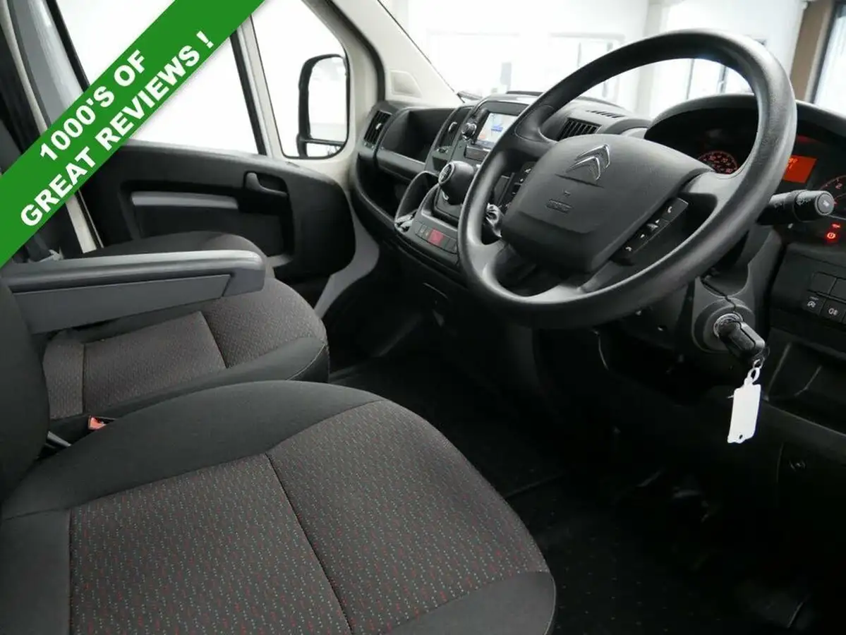2022-citroen-relay-22bluehdi-35-l2h2-enterprise-big-9