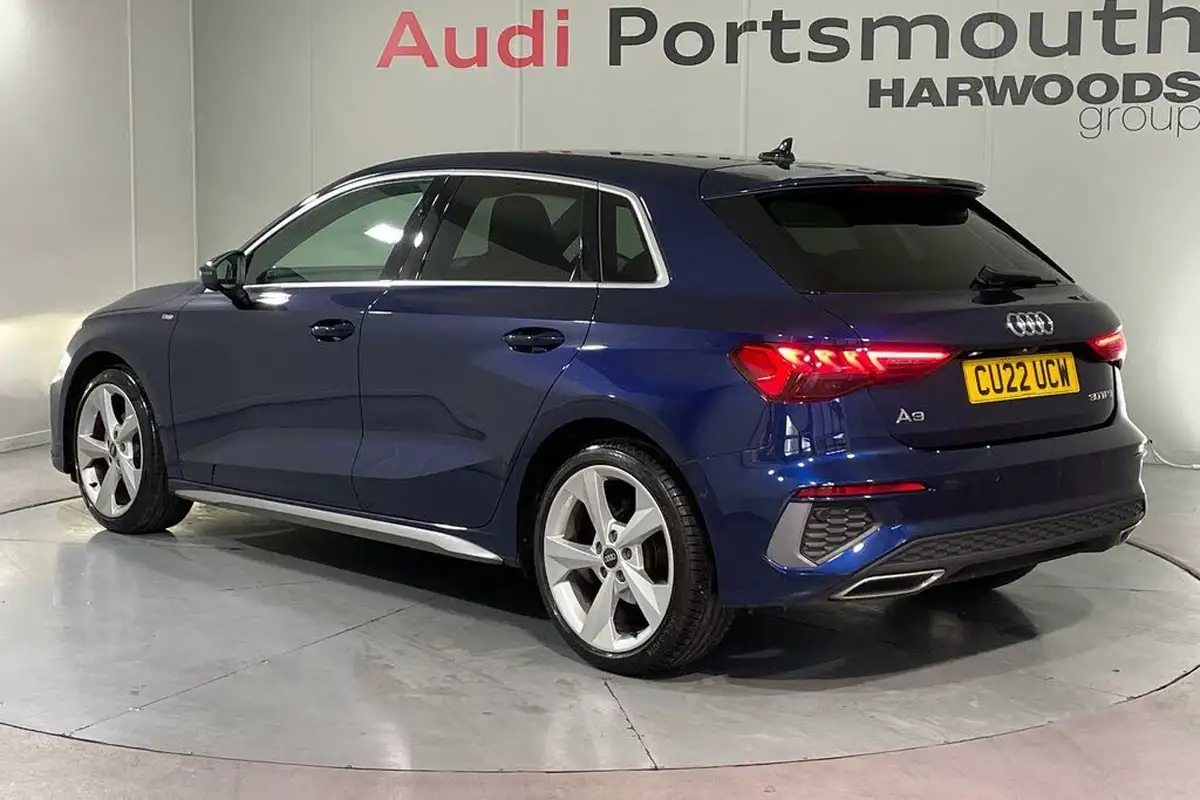 2022-audi-a3-10-30-tfsi-s-line-sportback-5d-big-5